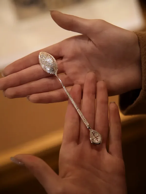 Ложка чайная из серебра