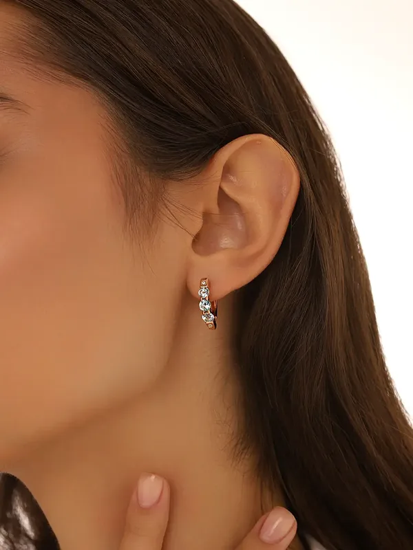 Серьги из серебра с топазом и фианитом, золочение