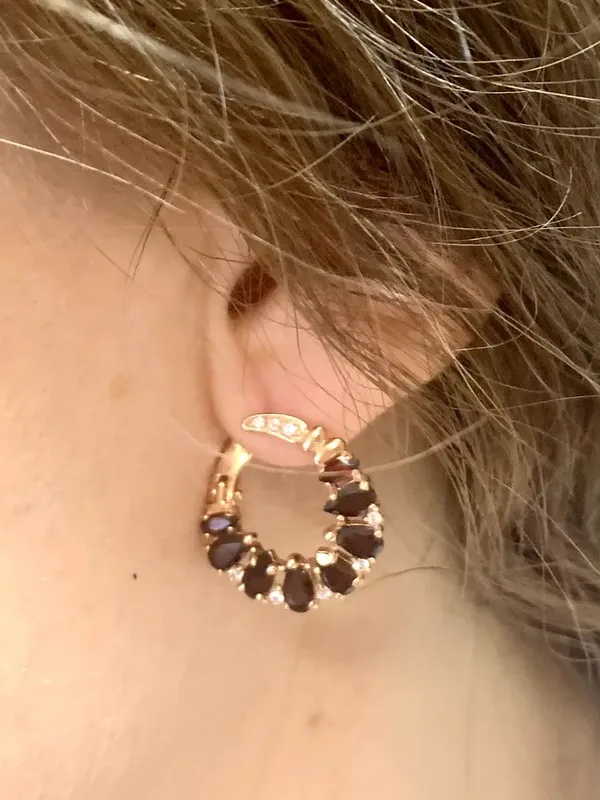Серьги из серебра с гранатом и фианитом, золочение