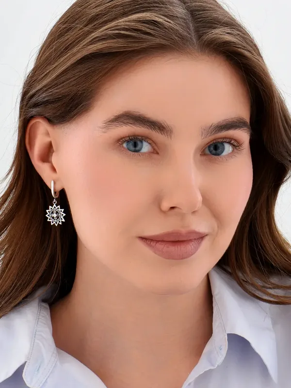Серьги из серебра с фианитом, оксид