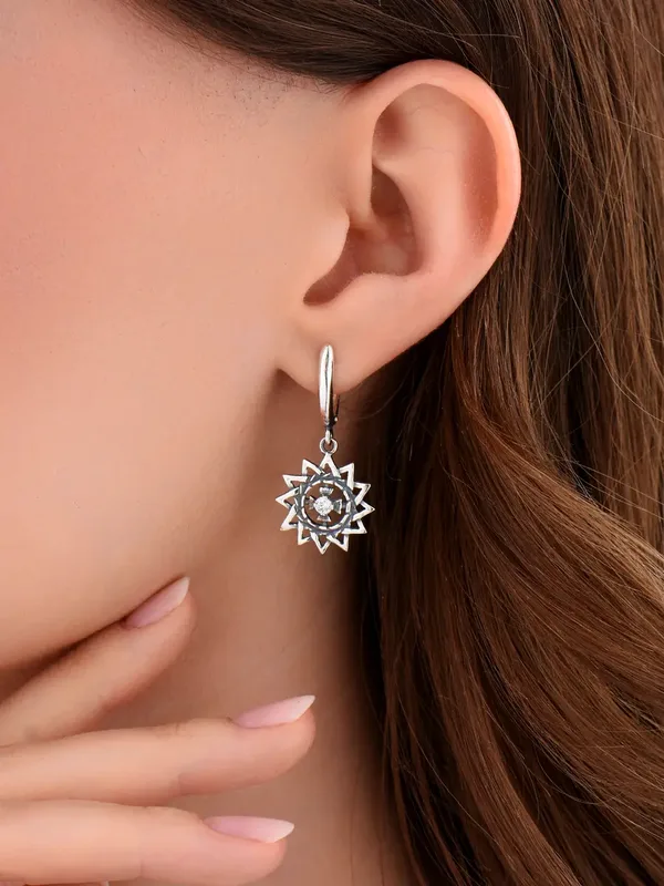 Серьги из серебра с фианитом, оксид