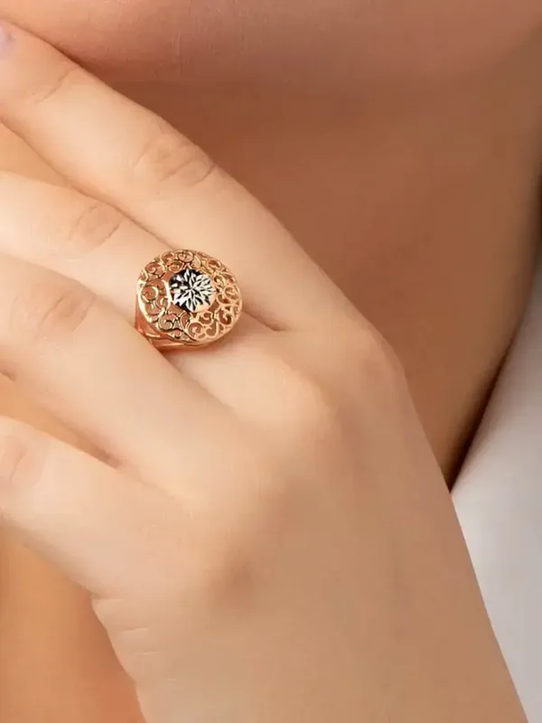 Кольцо из серебра, алмазка/золочение