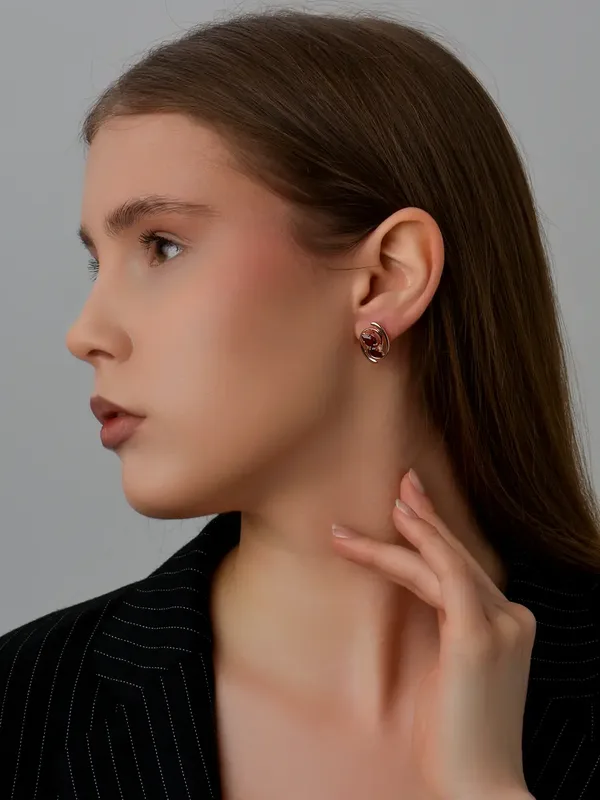 Серьги из серебра с гранатом, золочение