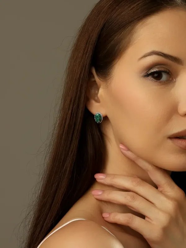 Серьги из серебра с цоизитом, родий
