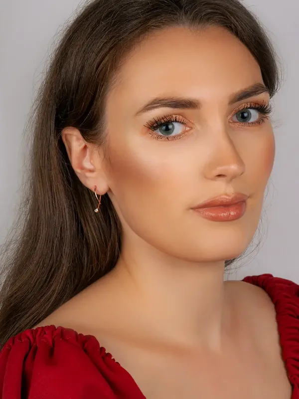Серьги-продёвки из серебра с фианитом, золочение