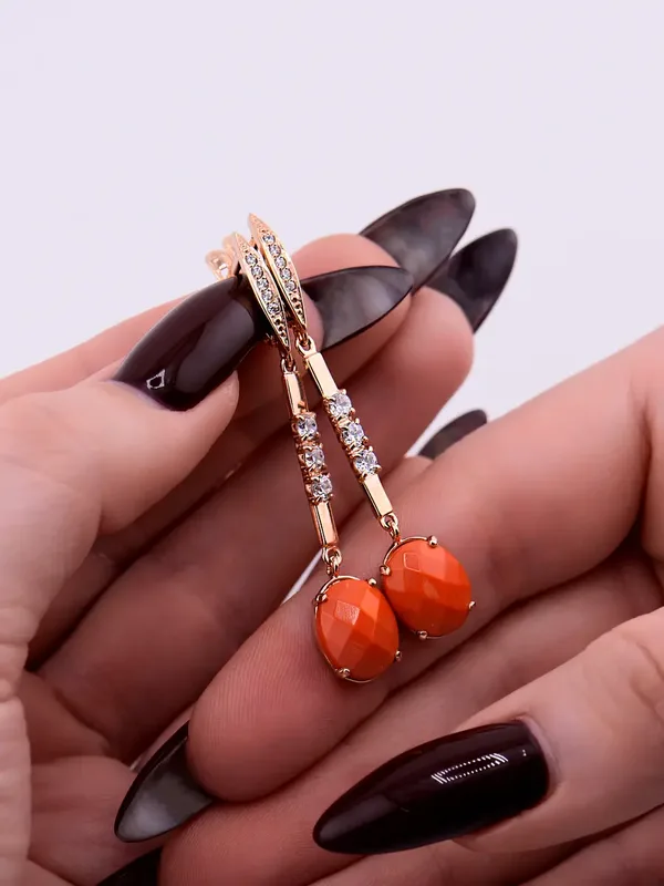 Серьги из серебра с фианитом и кораллом, золочение