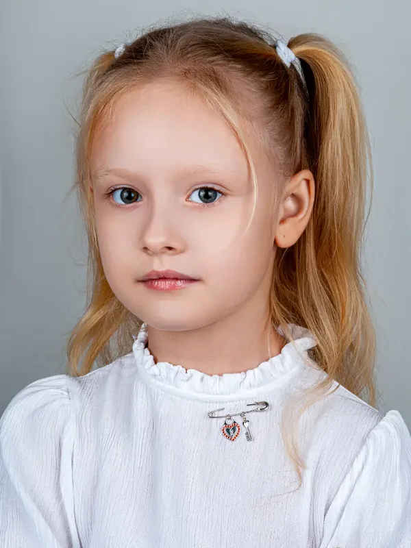Булавка из серебра с фианитом, родий