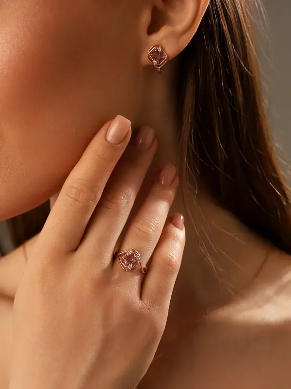 Серьги из серебра с аметистом и фианитом, золочение