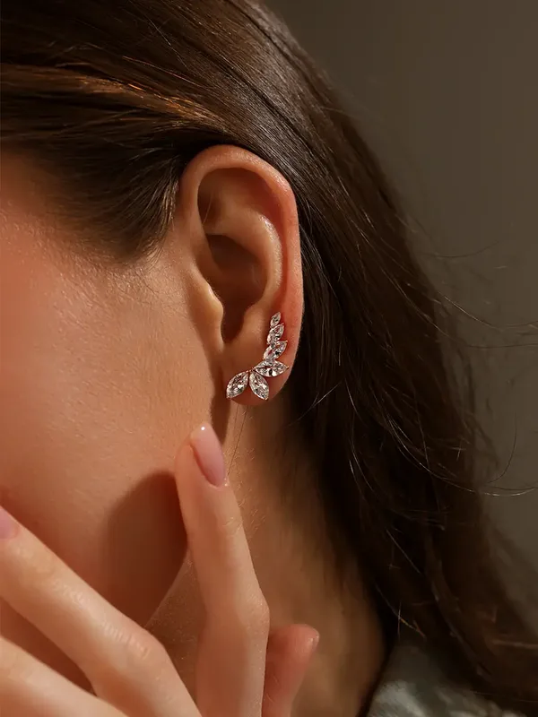 Серьги-зажимы из серебра с фианитом, золочение
