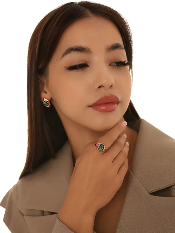 Серьги из серебра с малахитом, золочение