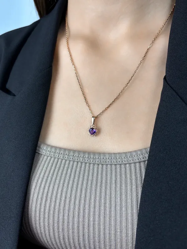 Подвеска из серебра с аметистом, золочение