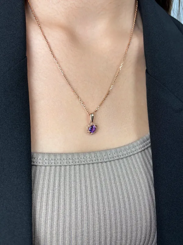 Подвеска из серебра с аметистом, золочение