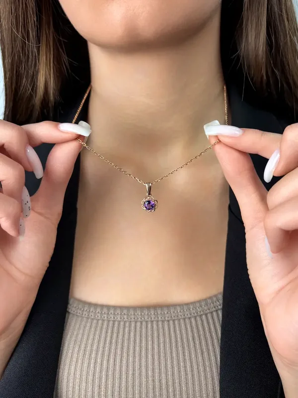 Подвеска из серебра с аметистом, золочение