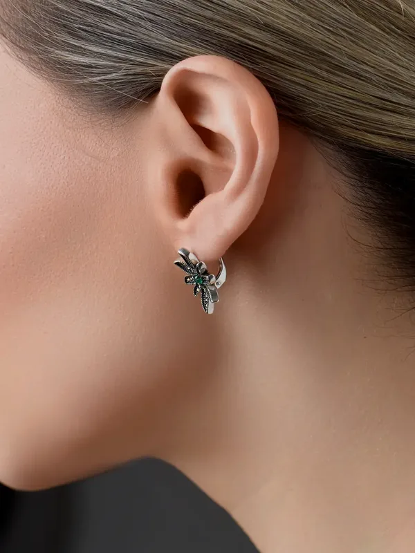 Серьги из серебра с марказитом и с агатом, оксид