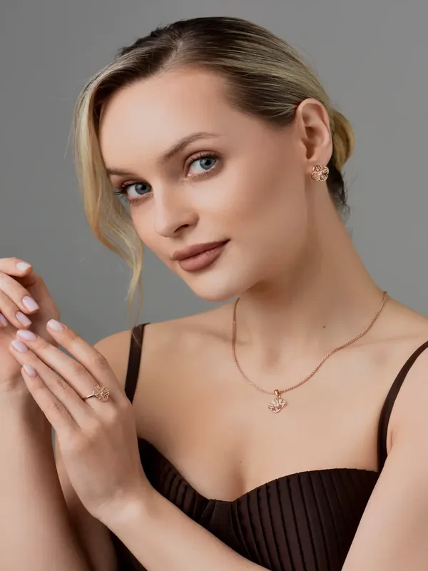 Серьги из серебра с фианитом, золочение