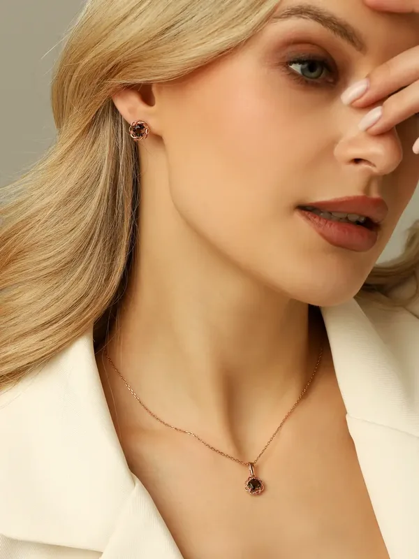 Серьги из серебра с топазом, золочение