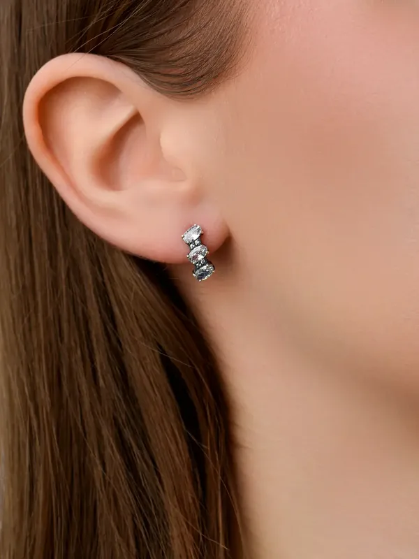 Серьги из серебра с фианитом, оксид