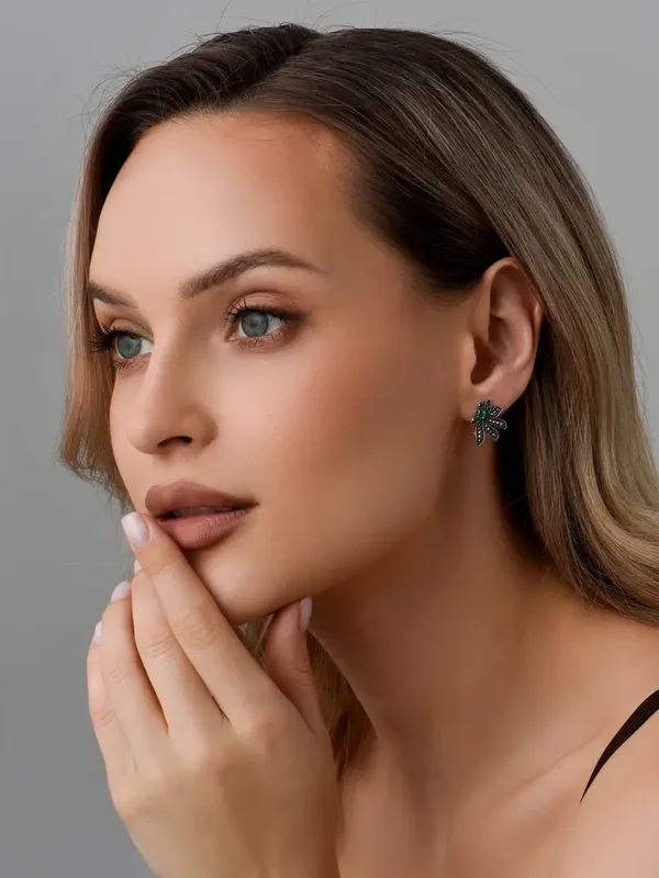 Серьги из серебра с марказитом и с агатом, оксид