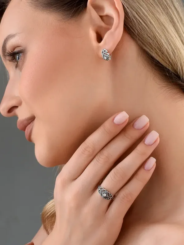Серьги из серебра с фианитом, оксид
