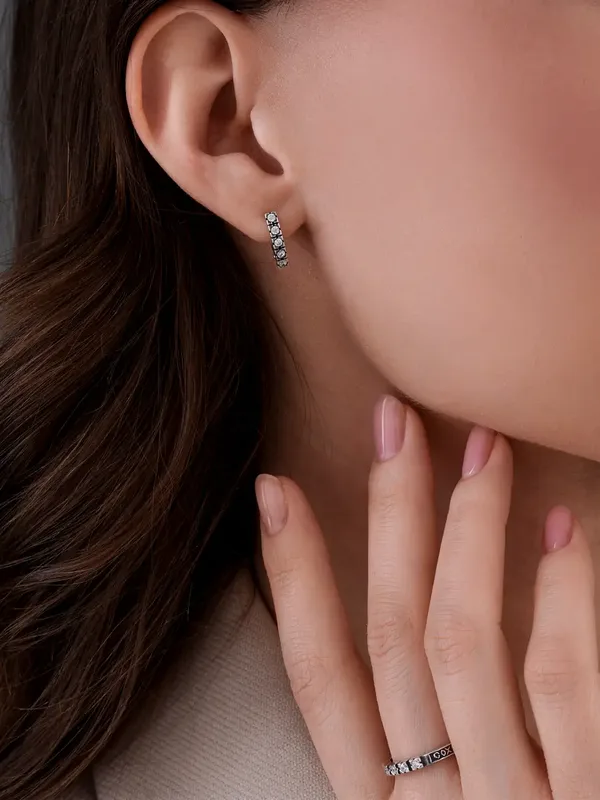 Серьги из серебра с фианитом, оксид