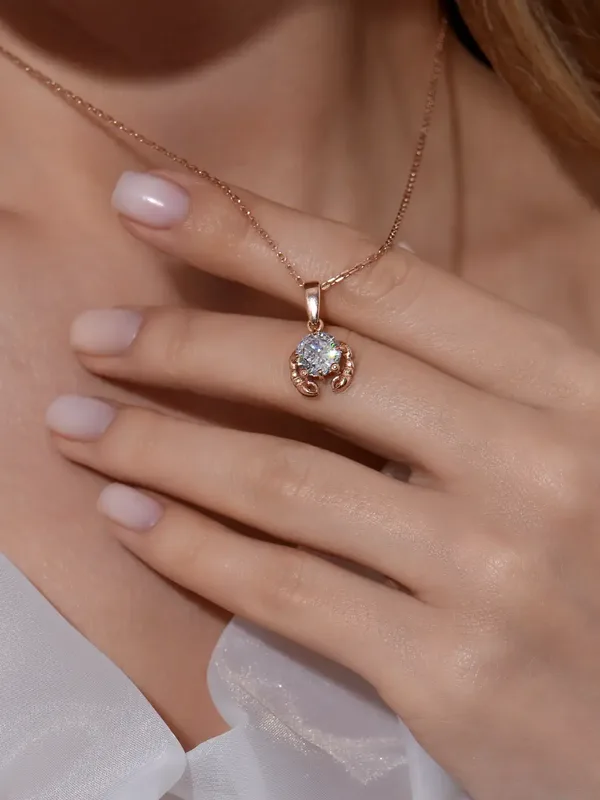 Подвеска из серебра с фианитом, золочение