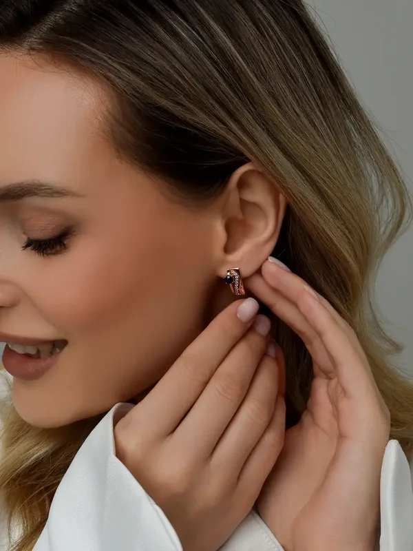 Серьги из серебра с сапфиром и фианитом, золочение
