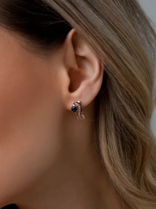 Серьги из серебра с сапфиром и фианитом, золочение
