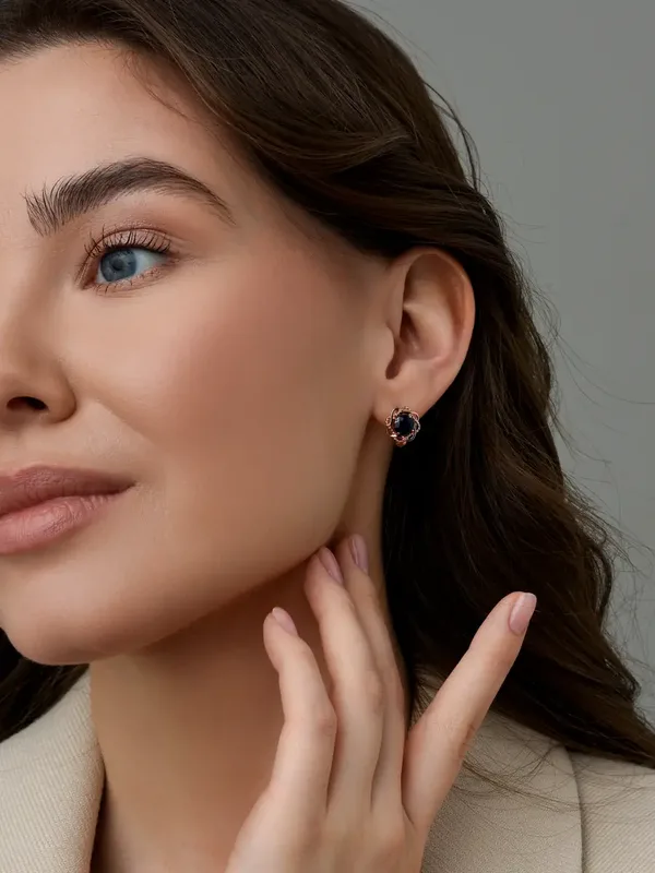 Серьги из серебра с сапфиром, золочение