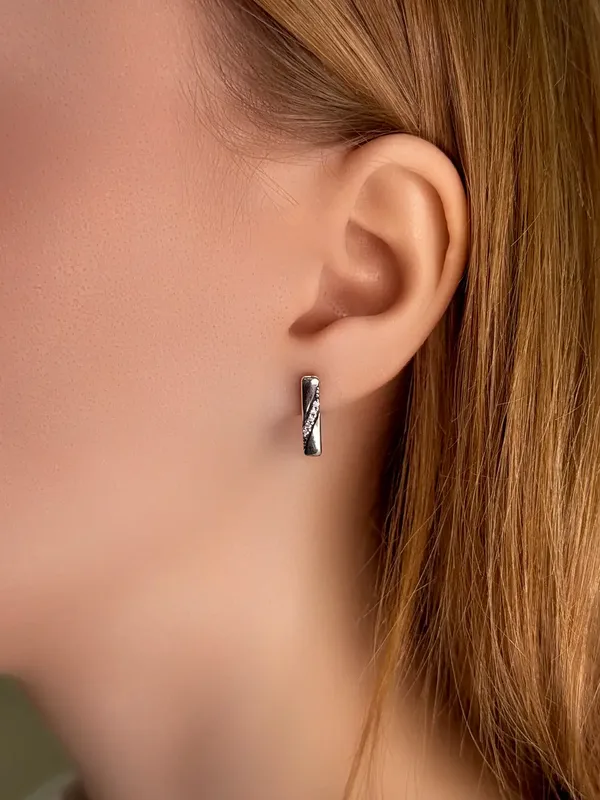 Серьги из серебра с фианитом, оксид