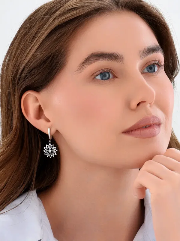 Серьги из серебра с фианитом, оксид