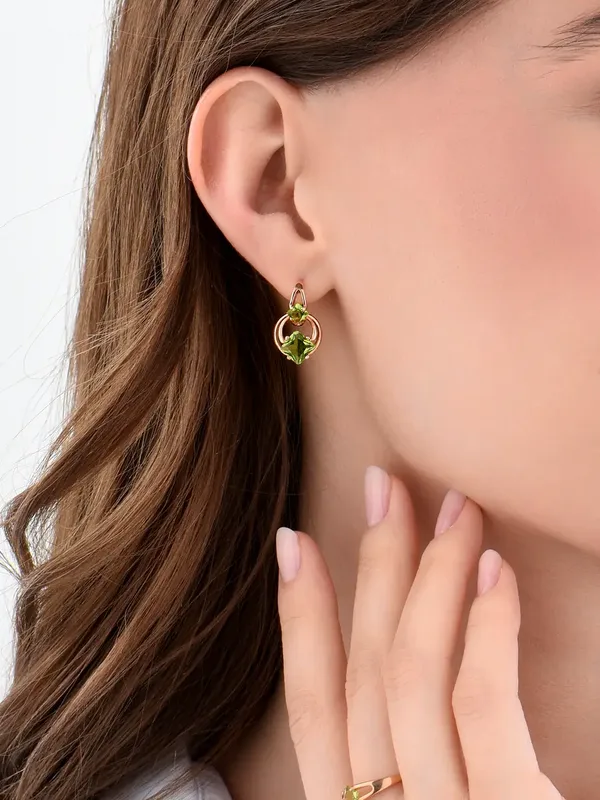 Серьги из серебра с плавленным кварцем, кварцем и хризолитом, золочение
