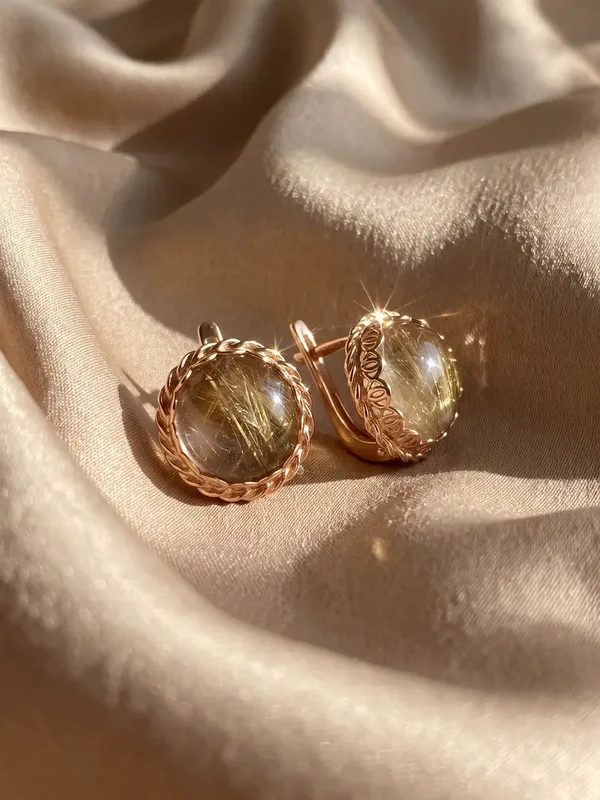Серьги из серебра с рутиловым кварцем, золочение